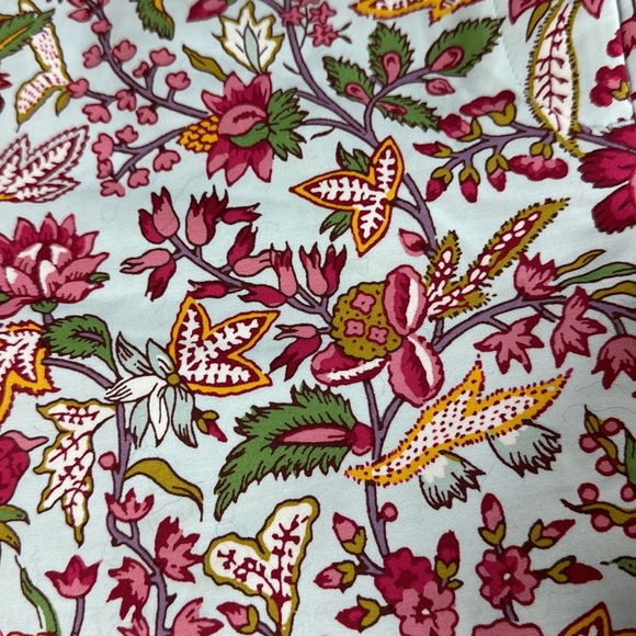 NWOT LOFT™️ Women's Size 0 'THE RIVIERA SHORT' Stretch Bright Floral Shorts - Picture 4 of 14